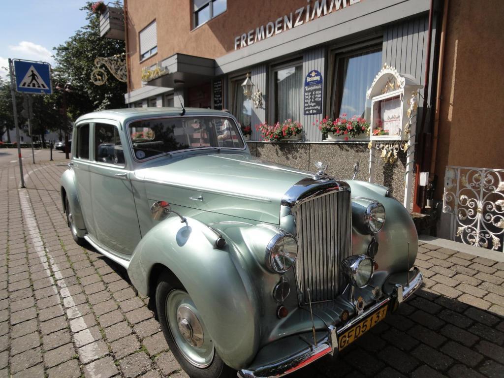 Gasthaus Hirsch Otel Baden-Baden Dış mekan fotoğraf