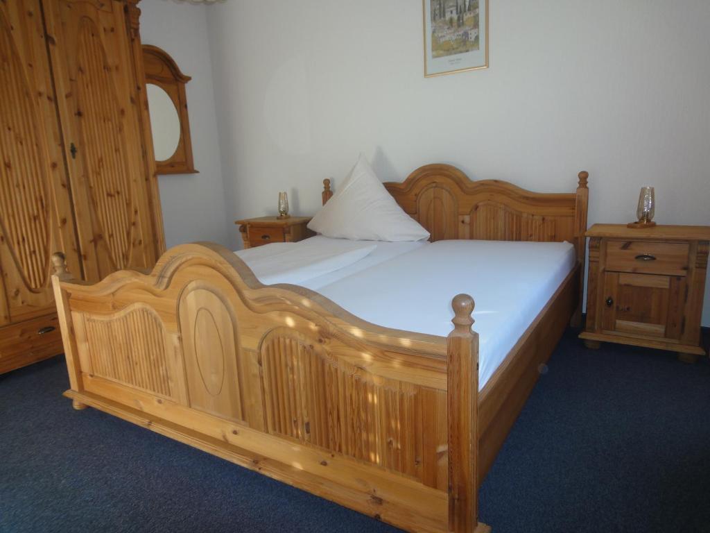 Gasthaus Hirsch Otel Baden-Baden Oda fotoğraf